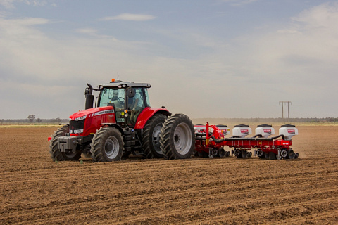Massey Ferguson® укрепляет позиции на рынке оборудования для почвообработки и посева